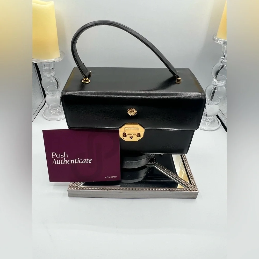 Authentic Gianni Versace Medusa Vanity Bag - Picture 14 of 14